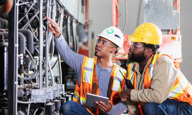 Best Electrician Near Me  in Yoakum, TX